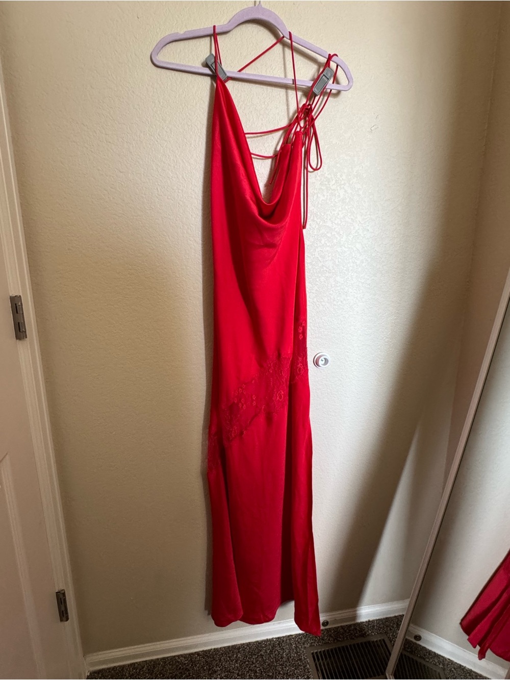 Meshki Chandra Lace Satin Maxi Red Dress Size Small NEW romantic satin strappy - Picture 4 of 8